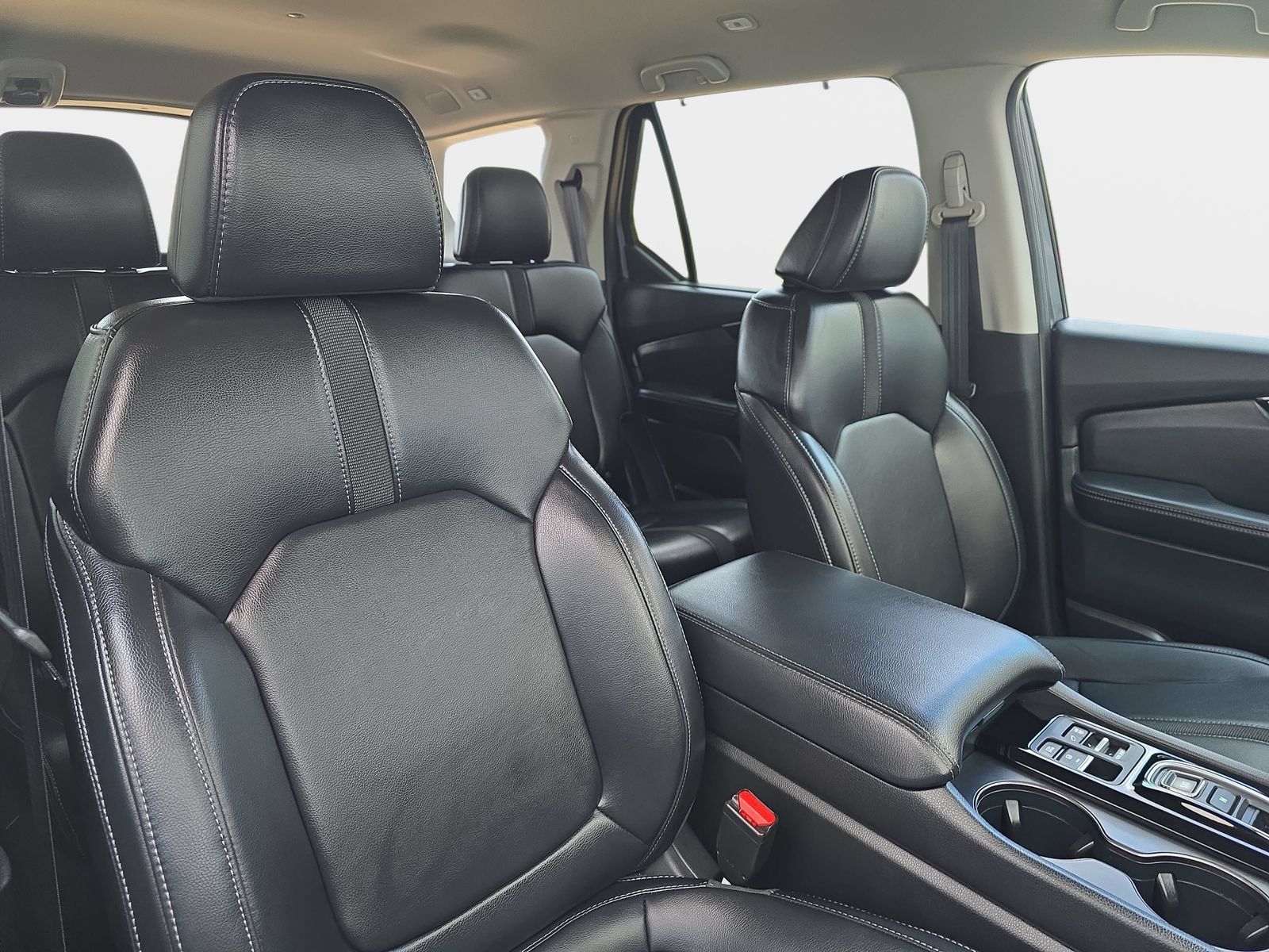 Used 2024 Honda Pilot EX-L image 10