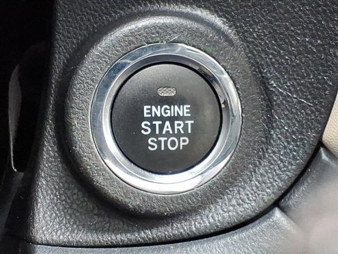 Used 2021 Subaru Outback Premium image 20