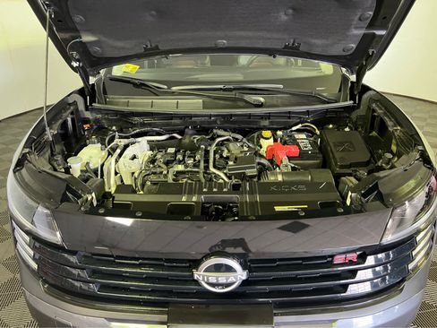 Used 2025 Nissan Kicks SR FWD image 30