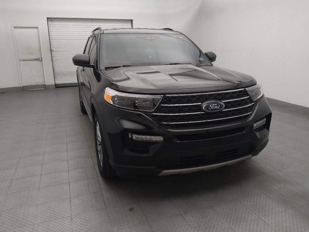 Used 2023 Ford Explorer XLT w/ Equipment Group 202A RWD image 14