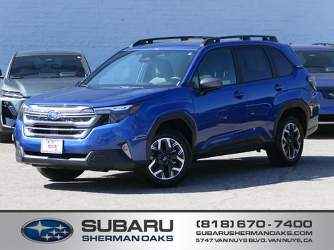 Certified 2026 Subaru Forester Premium AWD/4WD image 1
