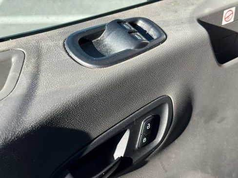 Used 2020 Ford Transit 250 Low Roof image 33