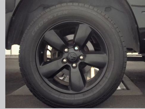 Used 2018 RAM 1500 Express image 11