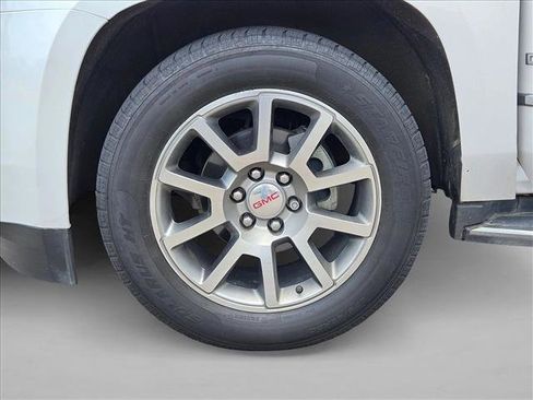 Used 2019 GMC Yukon Denali image 24