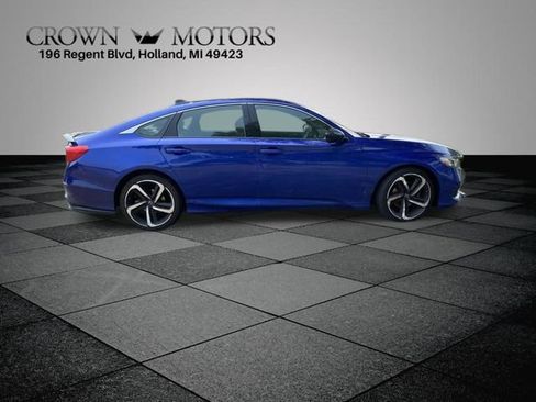 Used 2021 Honda Accord Sport image 10