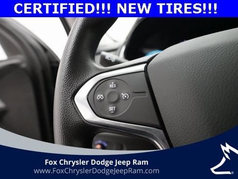 Used 2021 Chevrolet Traverse LS image 17