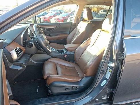 Used 2022 Subaru Outback Touring image 14