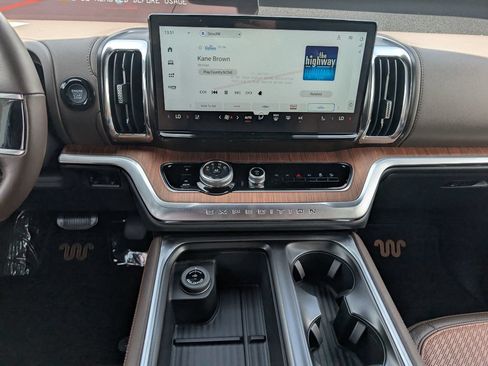 New 2026 Ford Expedition King Ranch AWD/4WD image 13