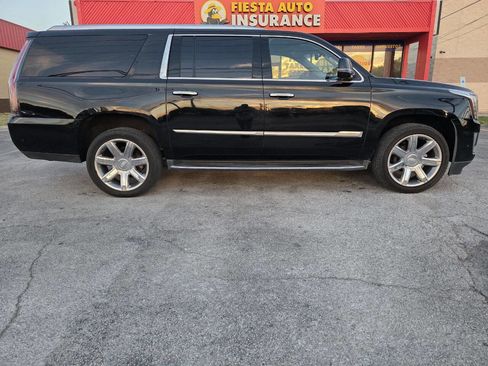 Used 2019 Cadillac Escalade ESV Luxury image 7