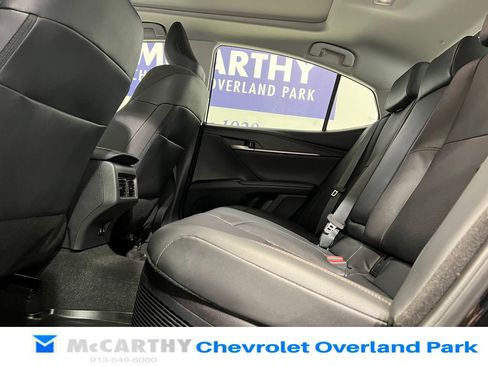 Used 2025 Toyota Camry XLE w/ Premium Plus Package AWD/4WD image 27