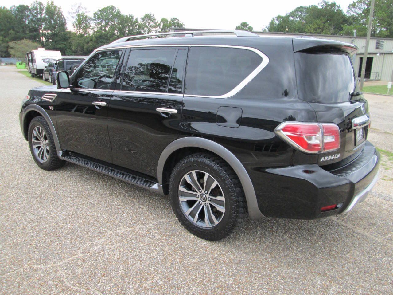 Used 2018 Nissan Armada SL w/ Moonroof Package AWD/4WD image 14