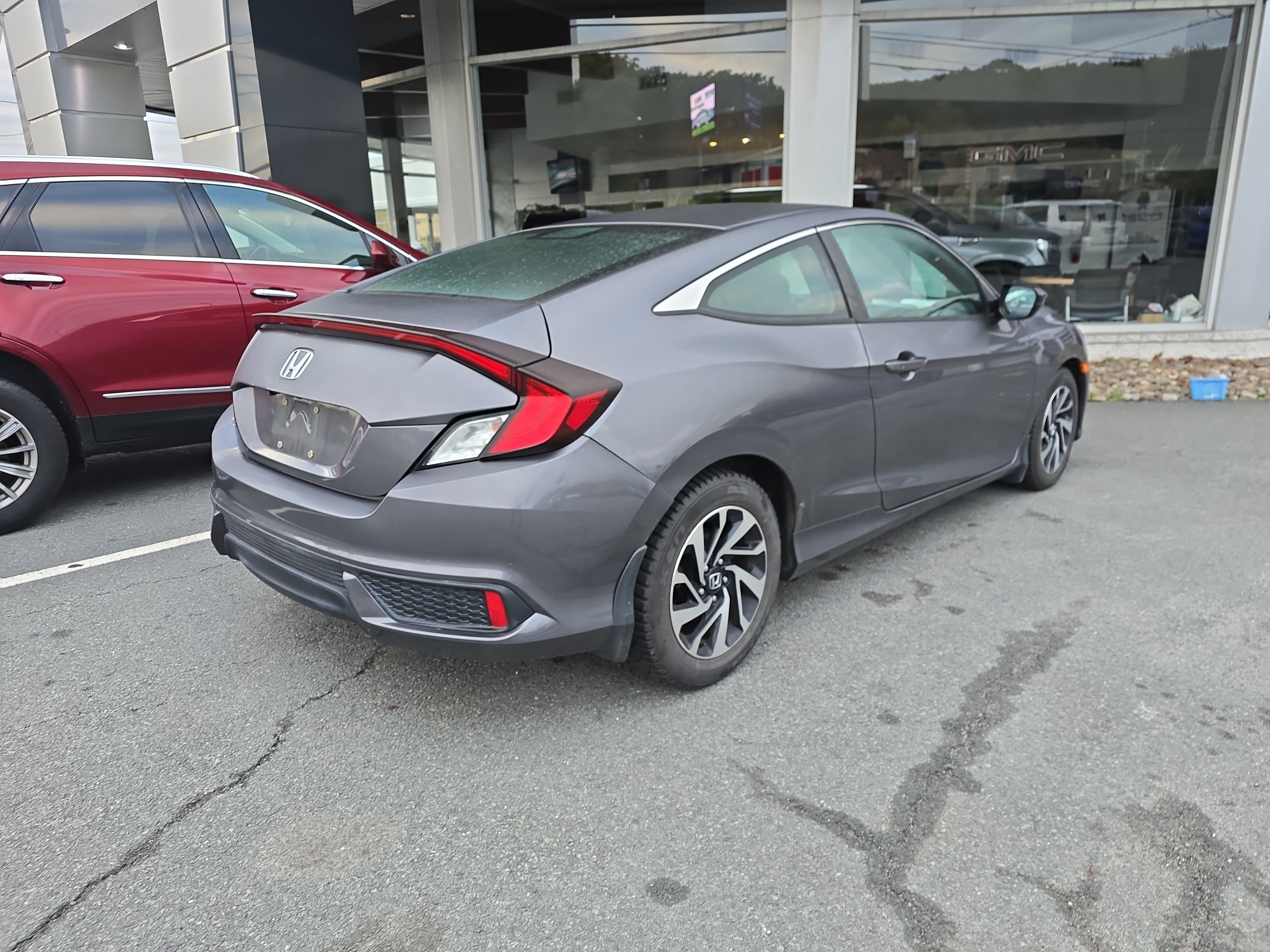 Used 2016 Honda Civic LX-P image 3