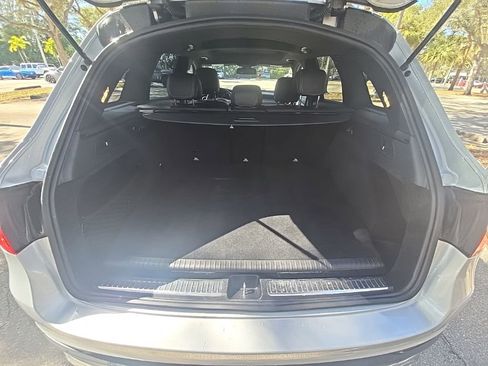 Used 2019 Mercedes-Benz GLC 350e 4MATIC image 34