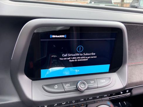 Used 2022 Chevrolet Camaro ZL1 image 60