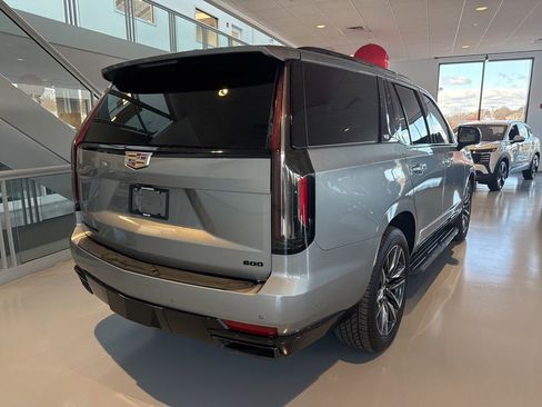 Used 2023 Cadillac Escalade Sport Platinum image 5