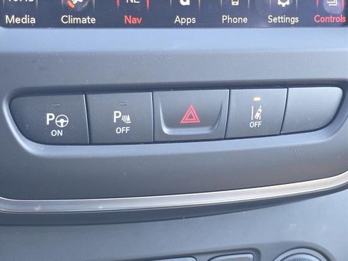 Used 2023 Jeep Cherokee Altitude Lux w/ Lux Elite Package image 20