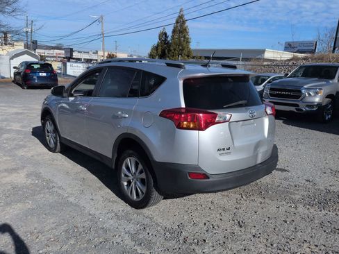Used 2015 Toyota RAV4 Limited image 6