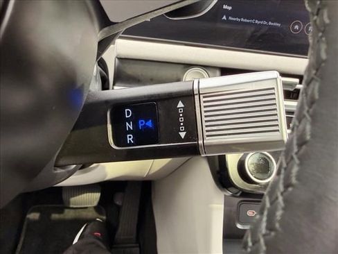 Certified 2025 Hyundai Tucson Limited image 17