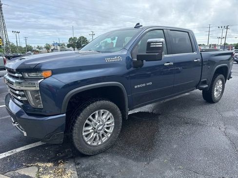 Used 2020 Chevrolet Silverado 2500 High Country w/ Z71 Off-Road Package AWD/4WD image 2