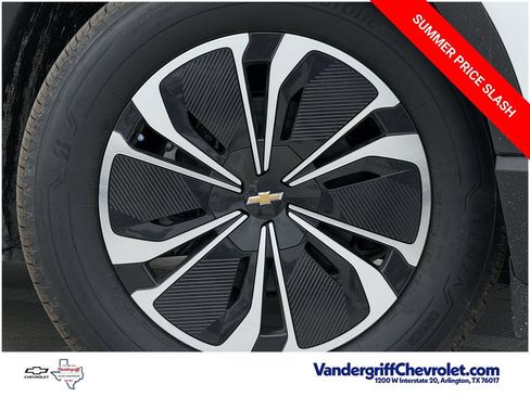 New 2026 Chevrolet Blazer EV LT FWD image 7