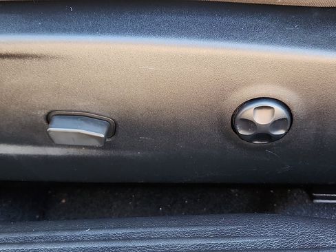 Used 2021 Dodge Challenger GT w/ Blacktop Package image 13