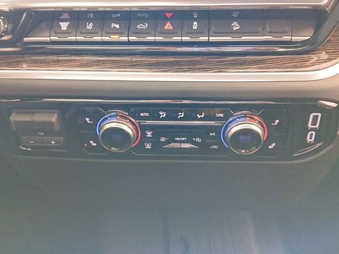 New 2025 GMC Sierra 2500 SLE w/ SLE Value Package; image 45