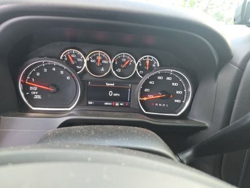 Used 2021 Chevrolet Silverado 1500 LT Trail Boss w/ Convenience Package II AWD/4WD image 11