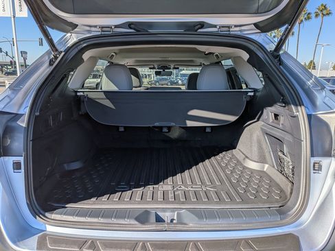 Certified 2025 Subaru Outback Limited image 31