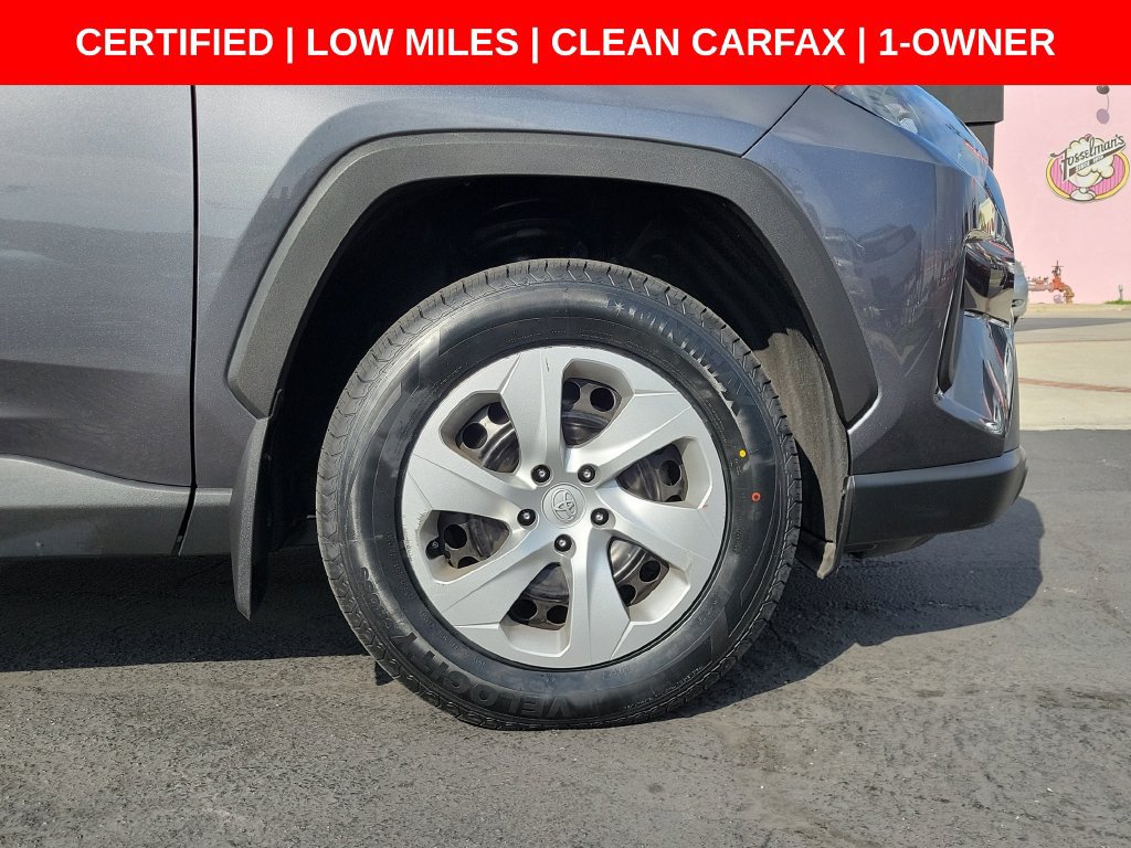 Used 2022 Toyota RAV4 LE AWD/4WD image 8
