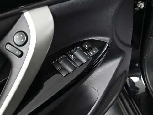 Used 2024 Mitsubishi Eclipse Cross LE image 14