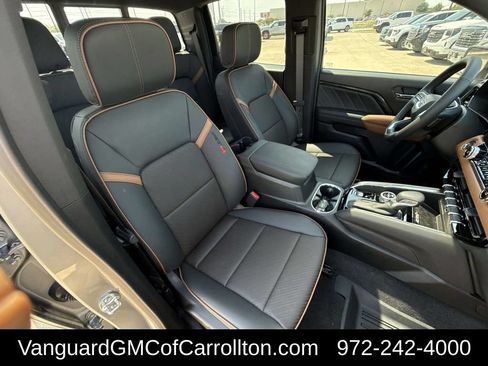 New 2026 GMC Canyon AT4 w/ Technology Plus Package AWD/4WD image 45