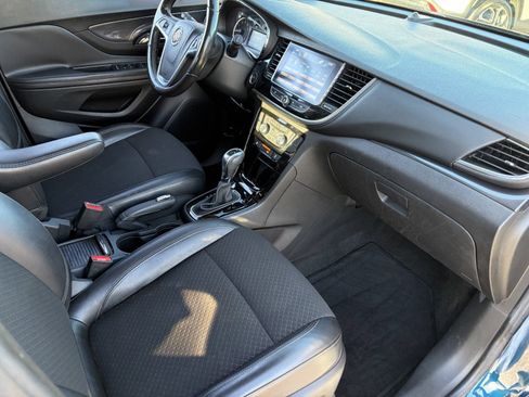 Certified 2019 Buick Encore Preferred FWD image 13