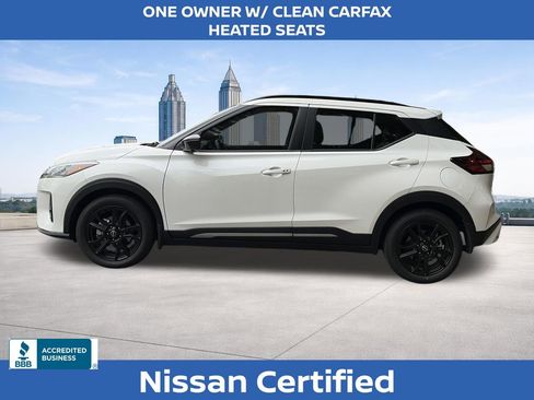Used 2023 Nissan Kicks SR w/ SR Premium Package FWD image 2