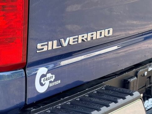 Used 2025 Chevrolet Silverado 2500 LT AWD/4WD image 29