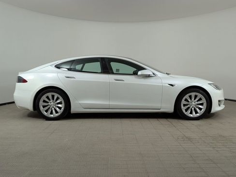 Used 2018 Tesla Model S 75D image 7
