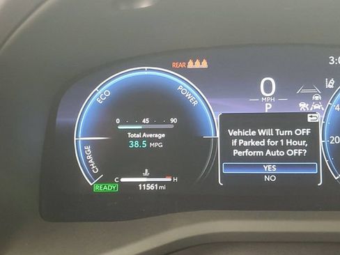 Used 2025 Toyota Camry XLE FWD image 26