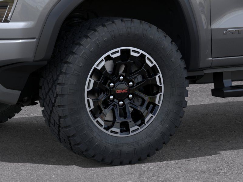 New 2026 GMC Canyon AT4 w/ Off-Road Front Bumper Package AWD/4WD image 9