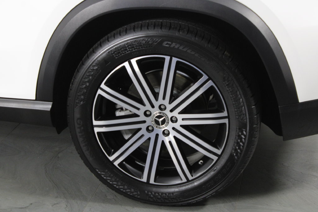 Used 2024 Mercedes-Benz GLE 450 4MATIC image 13