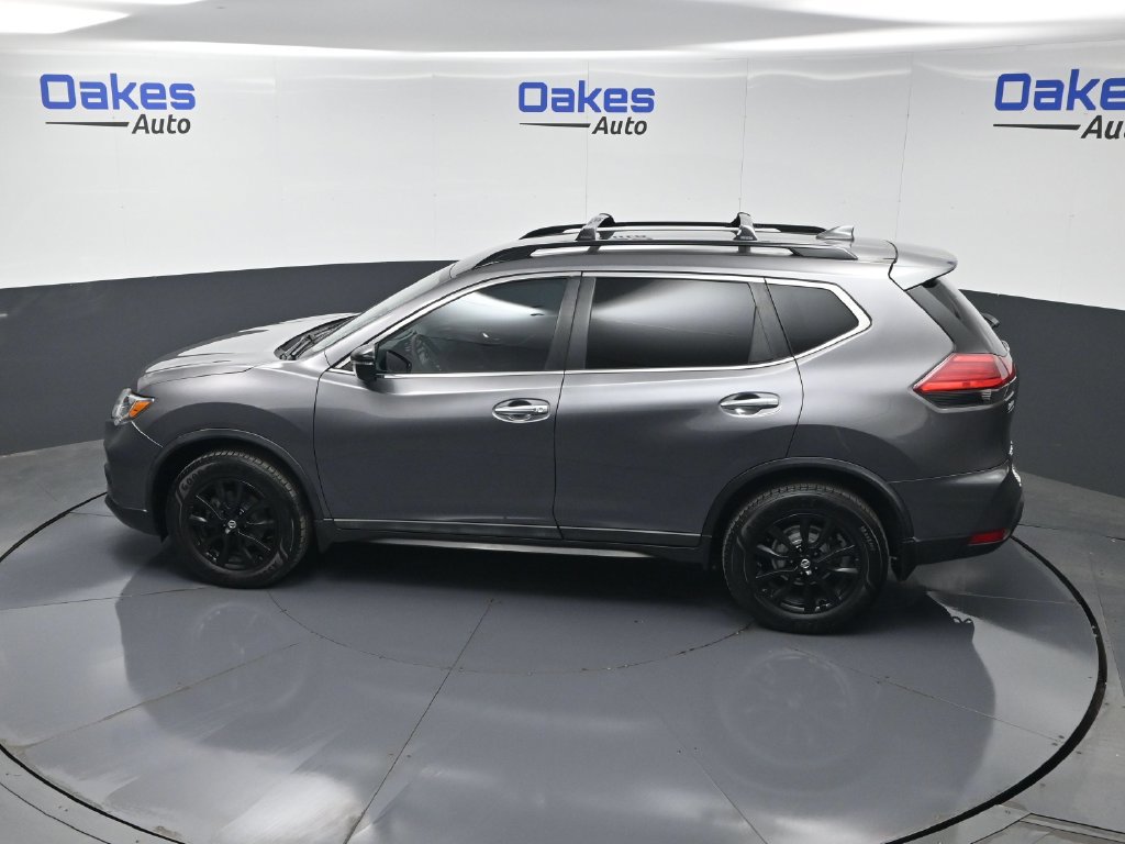 Used 2017 Nissan Rogue SV w/ Midnight Edition AWD/4WD image 48