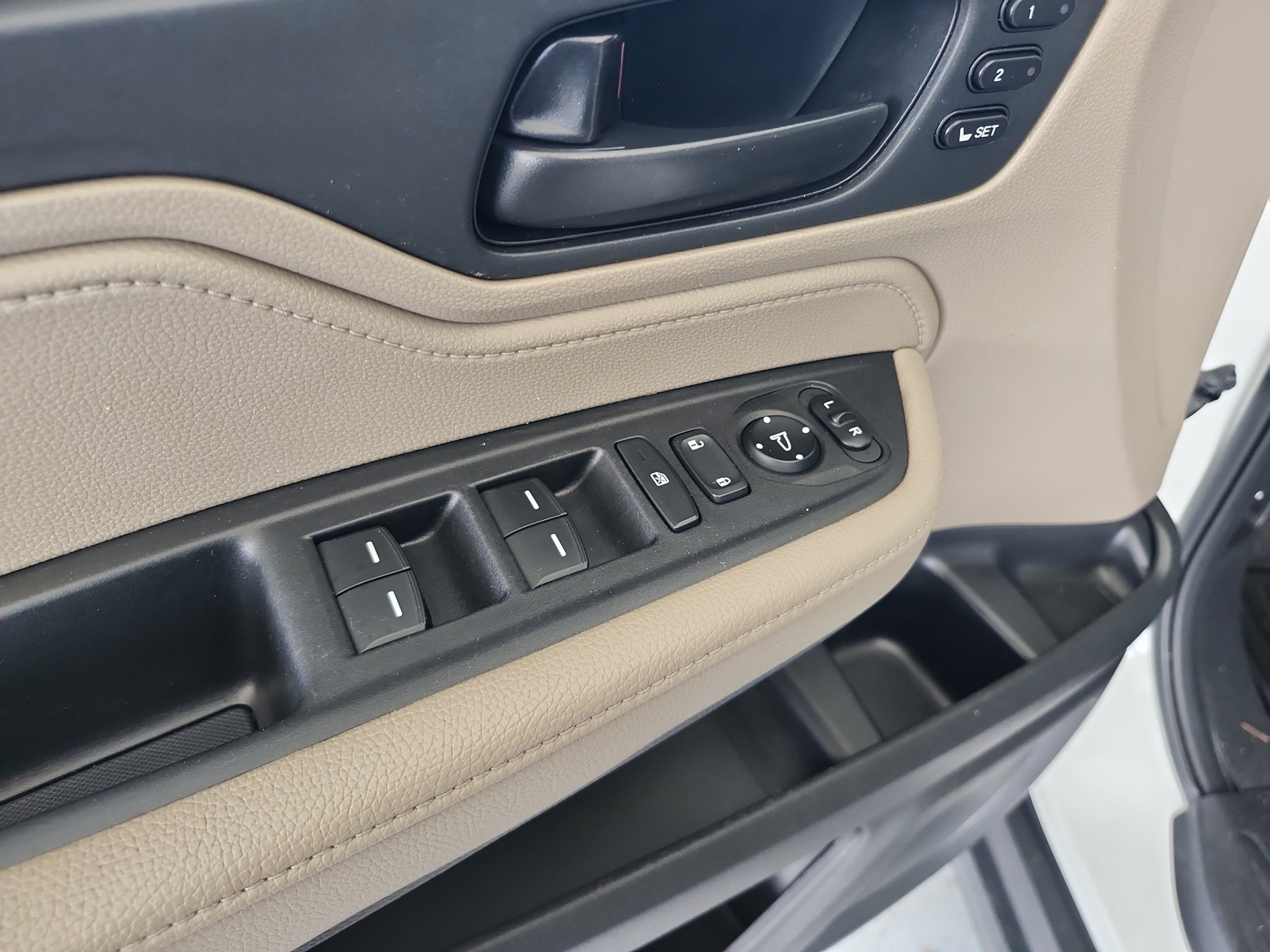 Used 2020 Honda Odyssey EX-L image 15