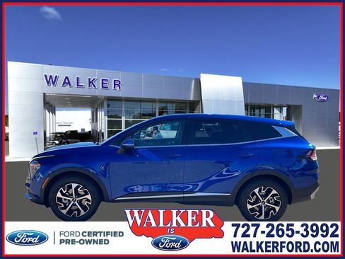 Used 2024 Kia Sportage EX image 1