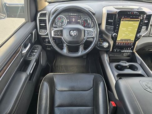Used 2019 RAM 1500 Laramie image 30