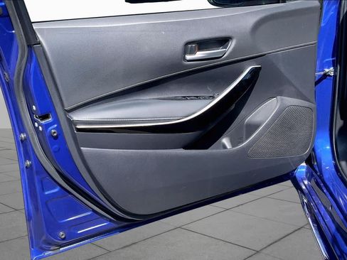 Certified 2025 Toyota Corolla XSE FWD image 21