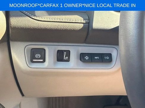 Used 2023 GMC Acadia SLT w/ Technology Package FWD image 36
