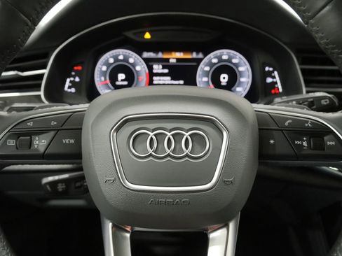 Used 2019 Audi Q8 Prestige AWD/4WD image 16