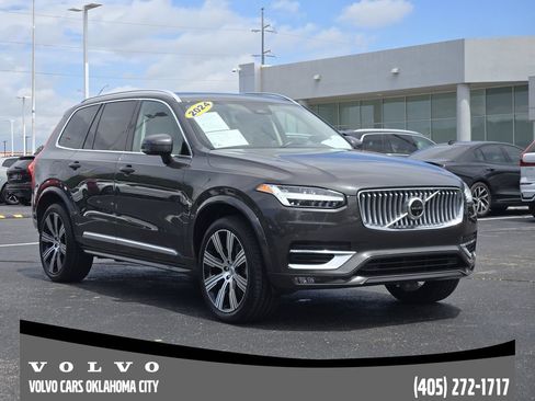 Certified 2024 Volvo XC90 B6 Plus w/ Protection Package Premier AWD/4WD image 2