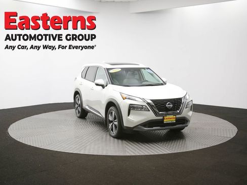 Used 2023 Nissan Rogue SL w/ SL Premium Package image 53