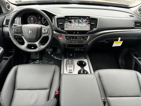 Used 2025 Honda Ridgeline RTL image 16