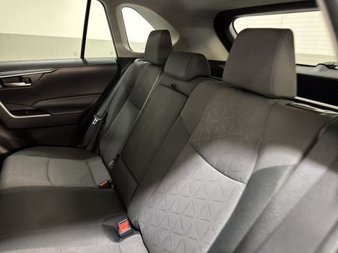 Used 2024 Toyota RAV4 XLE FWD image 20