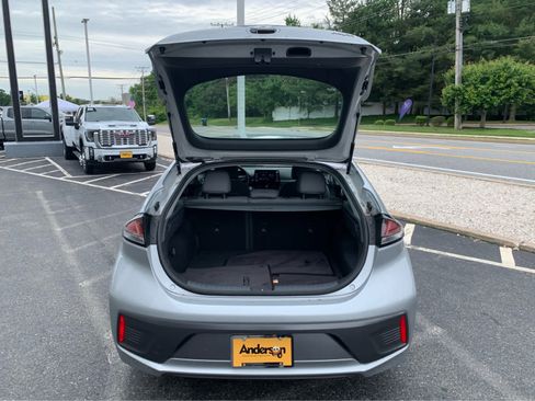 Used 2021 Hyundai Ioniq SEL FWD image 5